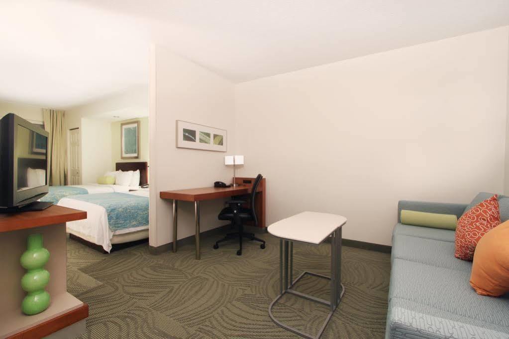 Hotel Springhill Grand Rapids North 3*