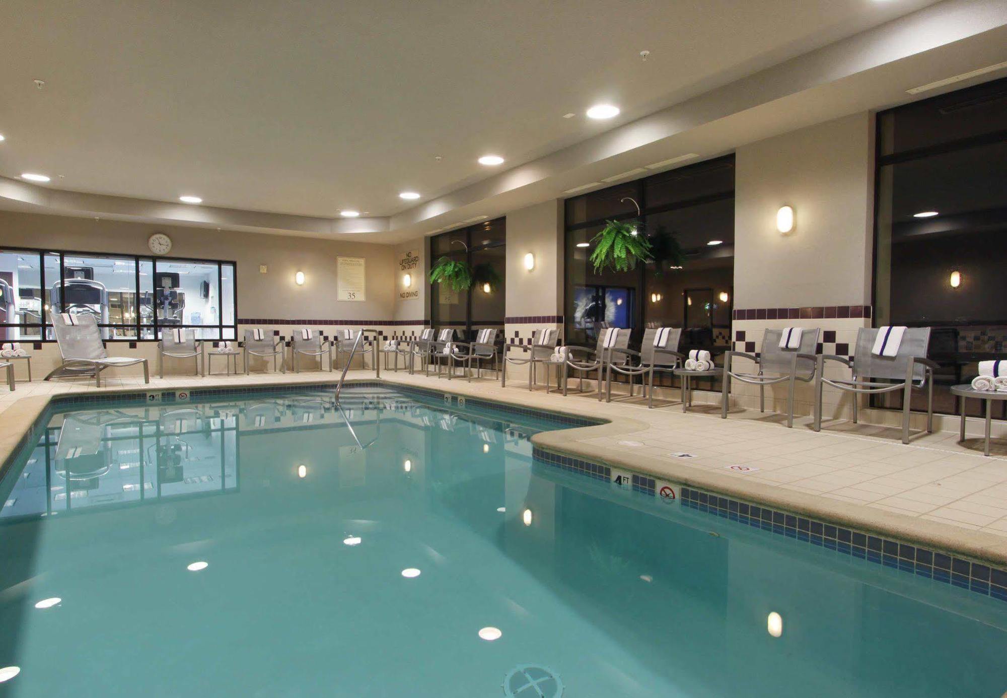 Springhill Grand Rapids North Hotel Walker